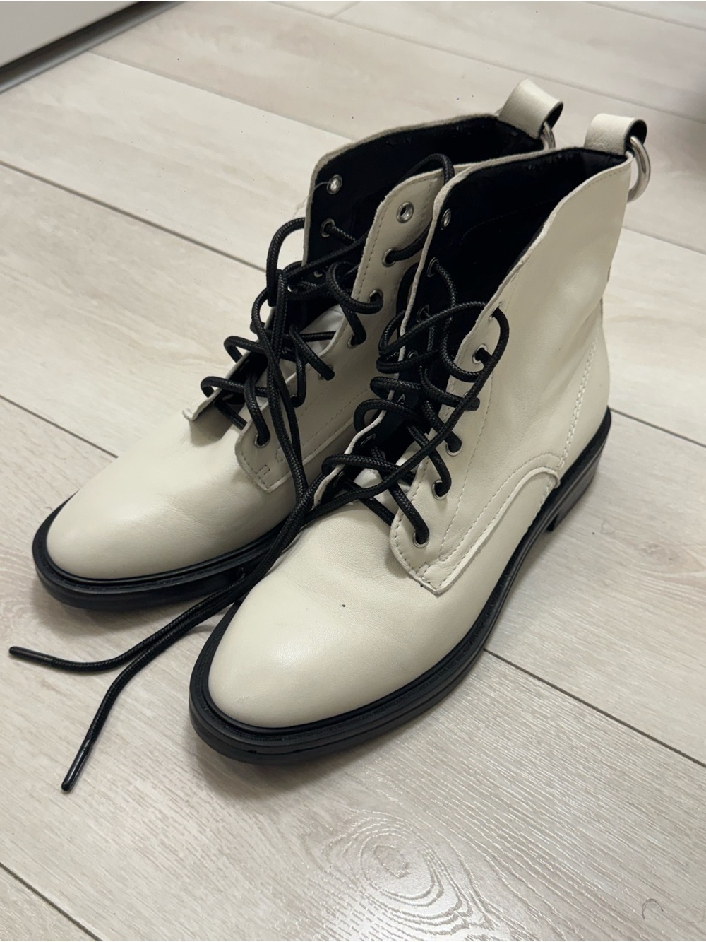 Dolce Vita white Lace-Up Combat Boots with Black Laces